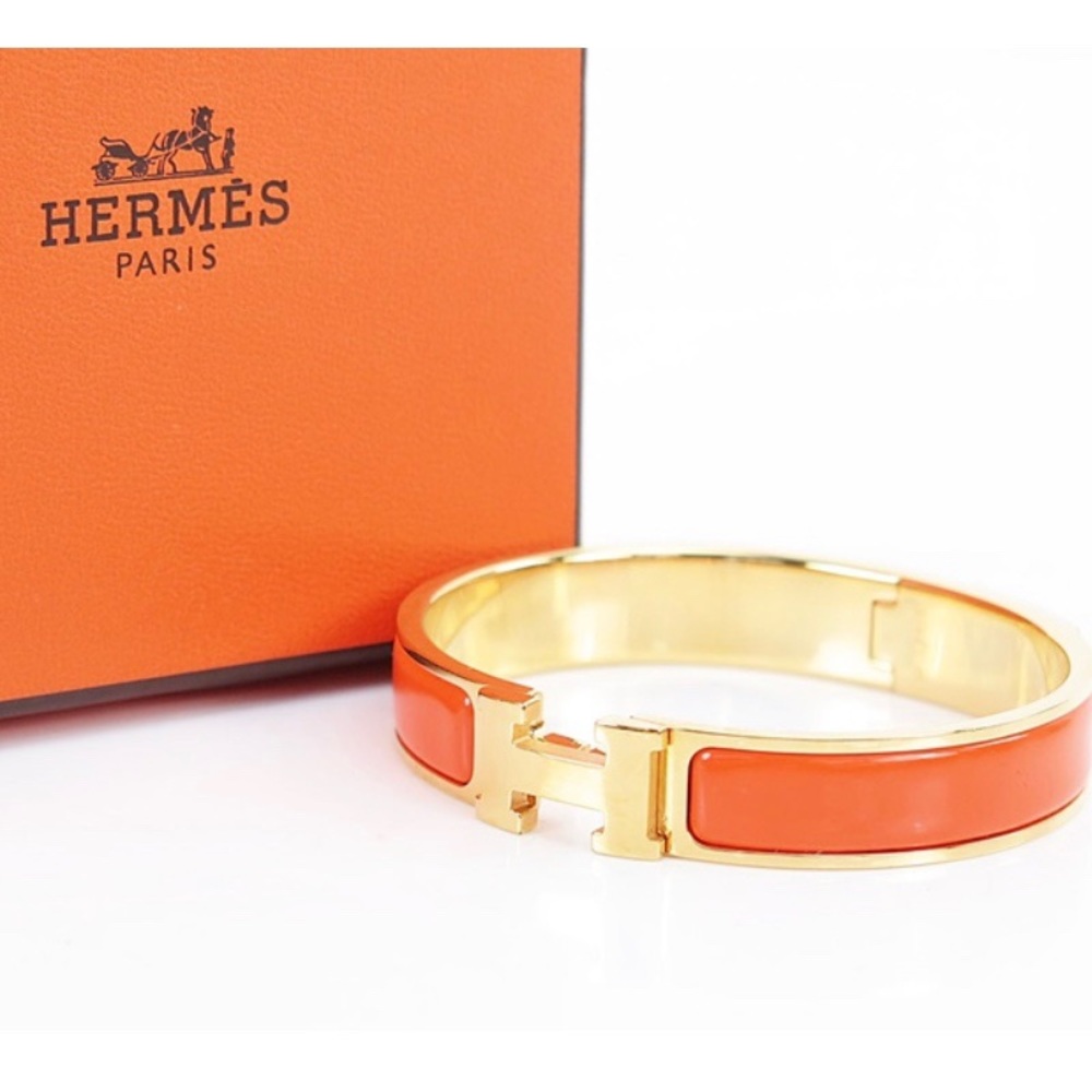 New in Box, Never Worn - HERMÈS CLIC H BRACELET